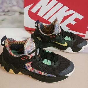 Nike Giannis Multicolor Sneakers